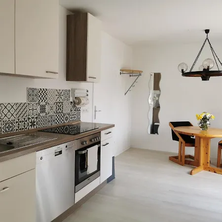 La Casa Suciu Apartment *