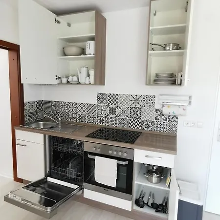 La Casa Suciu Apartment *