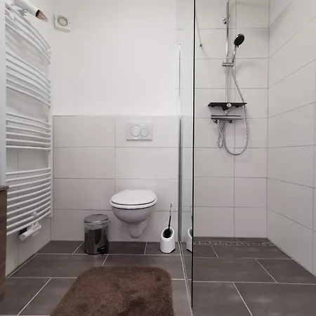 La Casa Suciu Apartment *